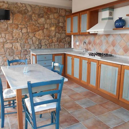 Villatramontistella Suite Capoliveri  Ngoại thất bức ảnh