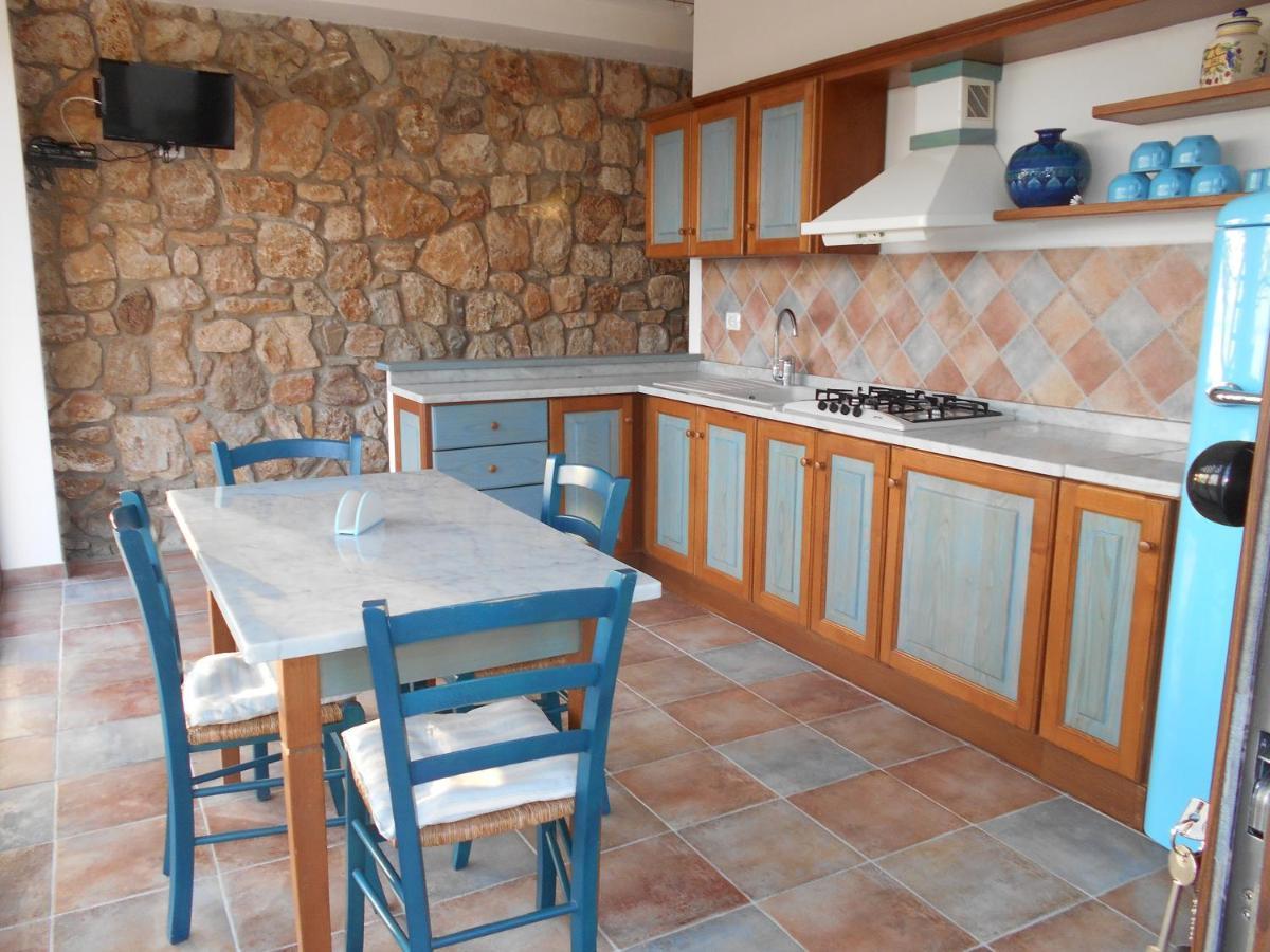 Villatramontistella Suite Capoliveri  Ngoại thất bức ảnh