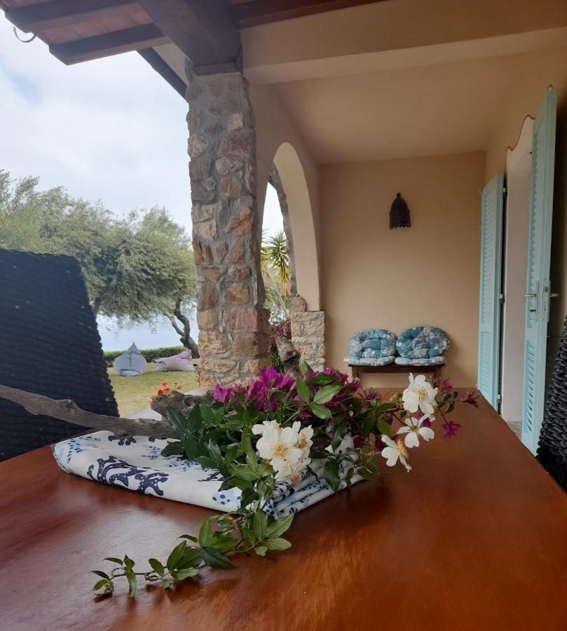Villatramontistella Suite Capoliveri  Ngoại thất bức ảnh